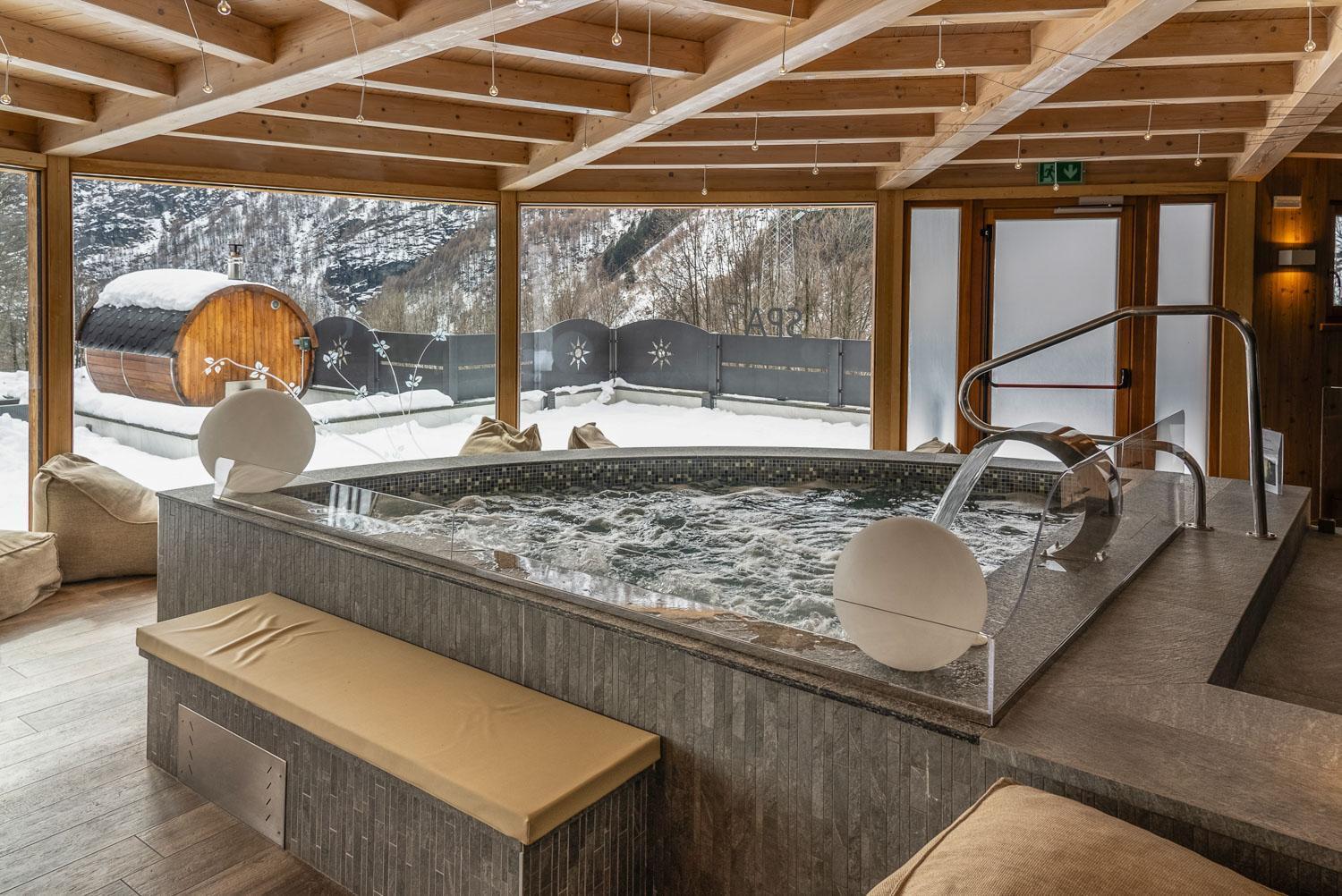 Alps Oriental Wellness Hotel Campodolcino Eksteriør billede