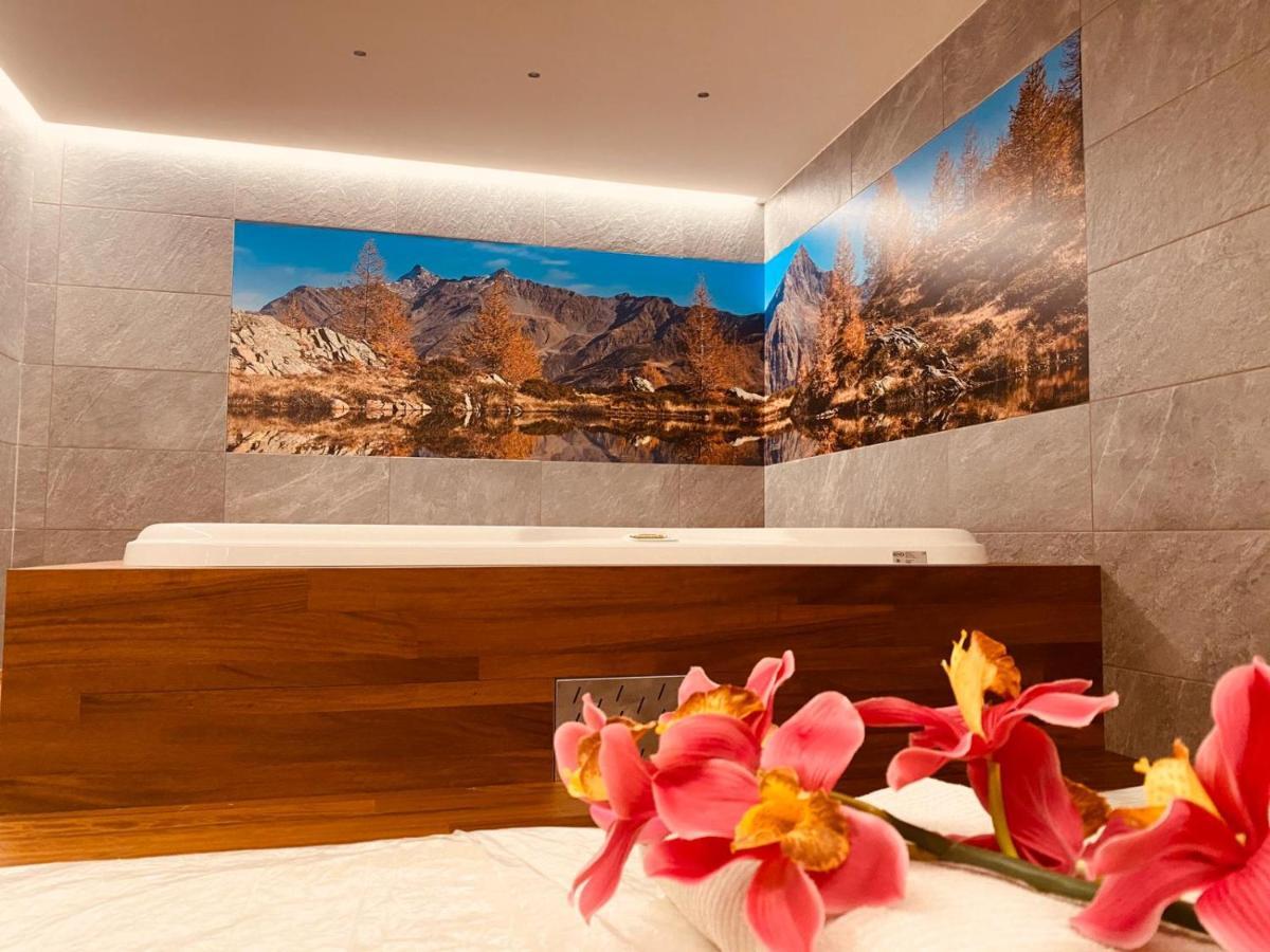 Alps Oriental Wellness Hotel Campodolcino Eksteriør billede